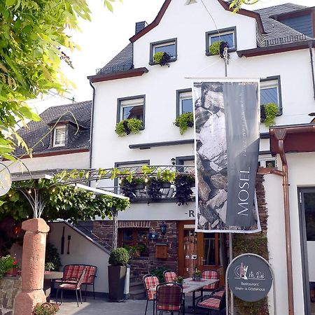 Wein- Und Gaestehaus M. Bai Mesenich Exteriör bild