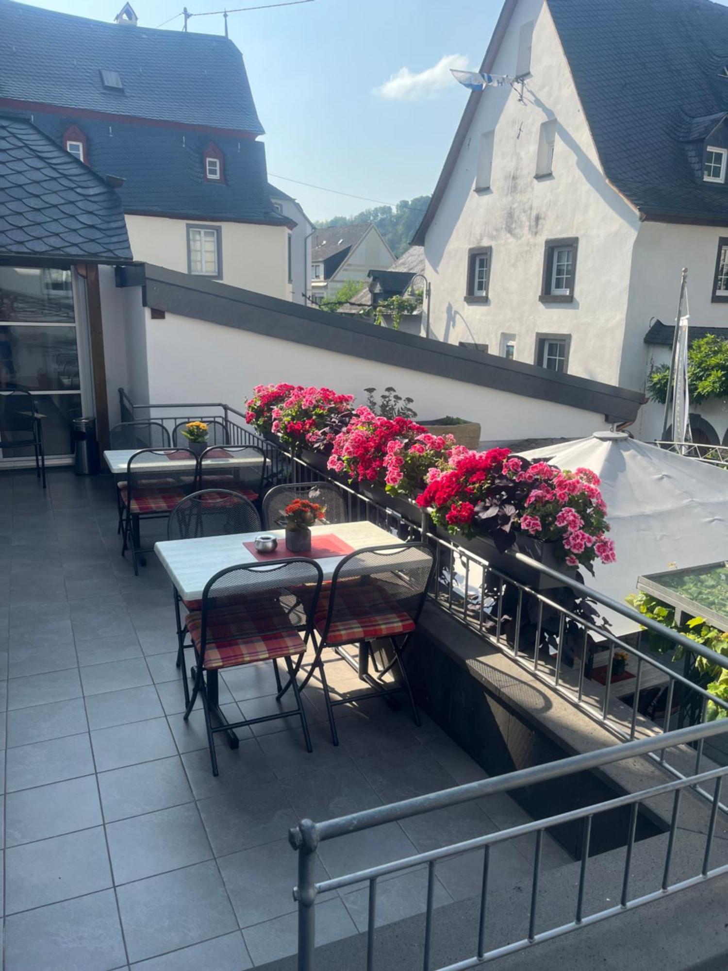 Wein- Und Gaestehaus M. Bai Mesenich Exteriör bild