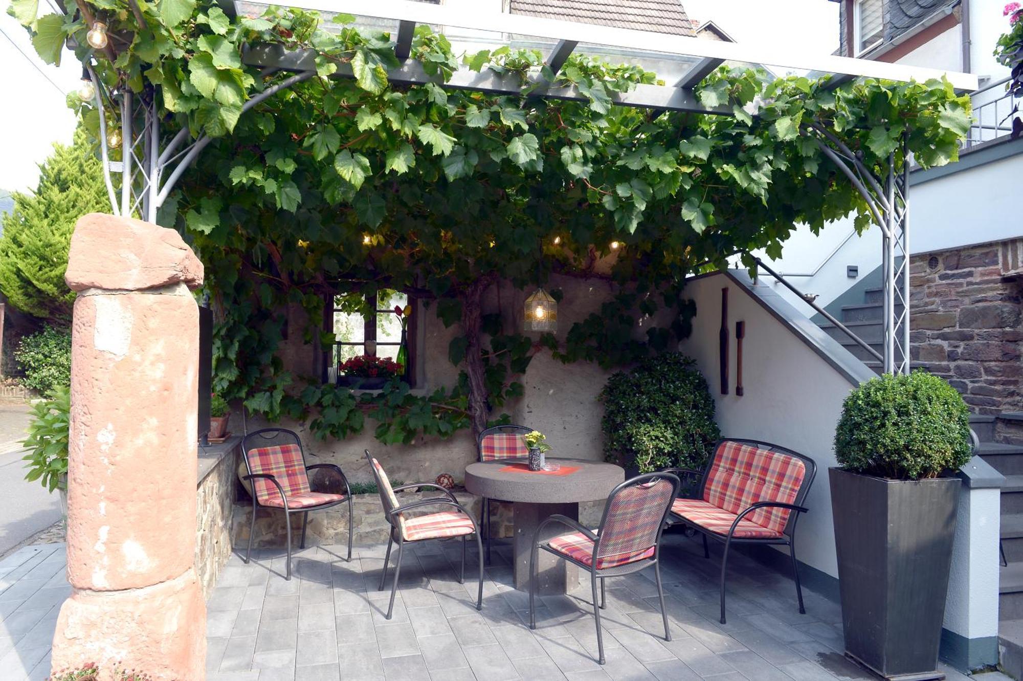 Wein- Und Gaestehaus M. Bai Mesenich Exteriör bild